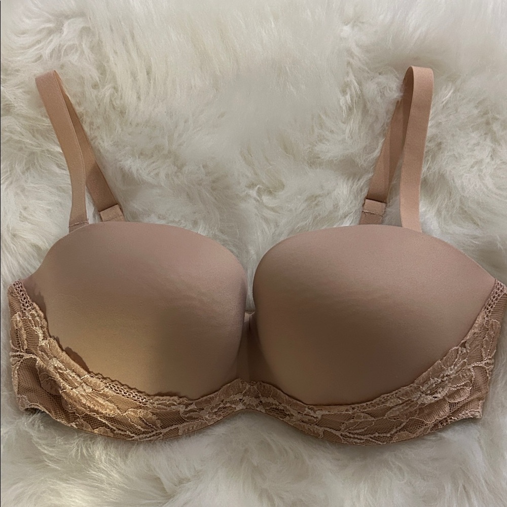 Victoria's Secret Blush Lace-Trim Strapless Bra 36DD